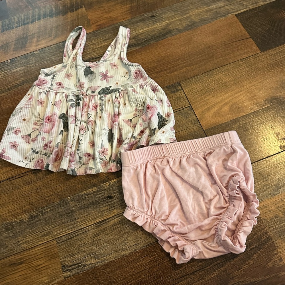 Posh peanut tank and bloomers
